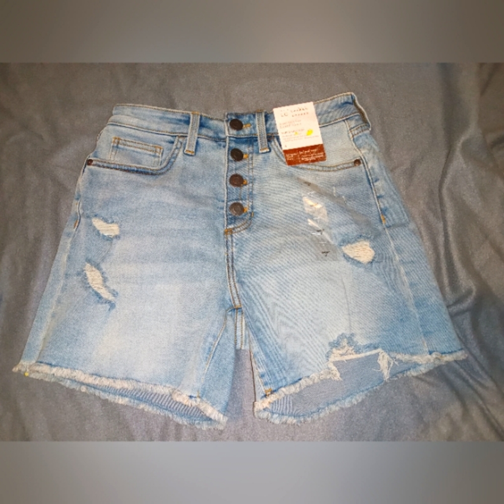 NWT LC Lauren Conrad Detressed Button Fly High Rise Cut Off Denim Shorts 4
